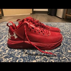 Men's Red Under Armour Basketball Shoes sz 9.5